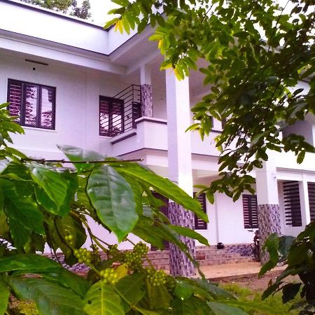 Anizham Jungle Star Hotel Thirunelly ภายนอก รูปภาพ